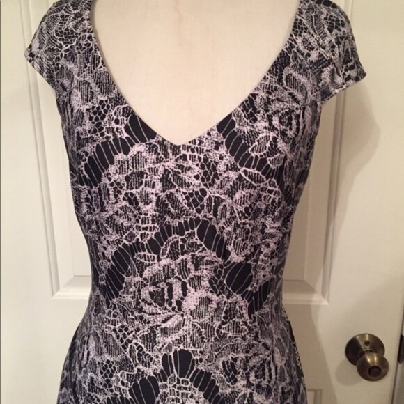 ALEXIA ADMOR DRESS STRETCH SHEATH BLACK WHITE LACE PRINT SIZE XS - Picture 2 of 8